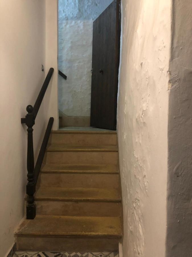 Stadthaus Mitten Im Kuenstlerviertel Von Arta Mit Zwei Wohnungen Luaran gambar